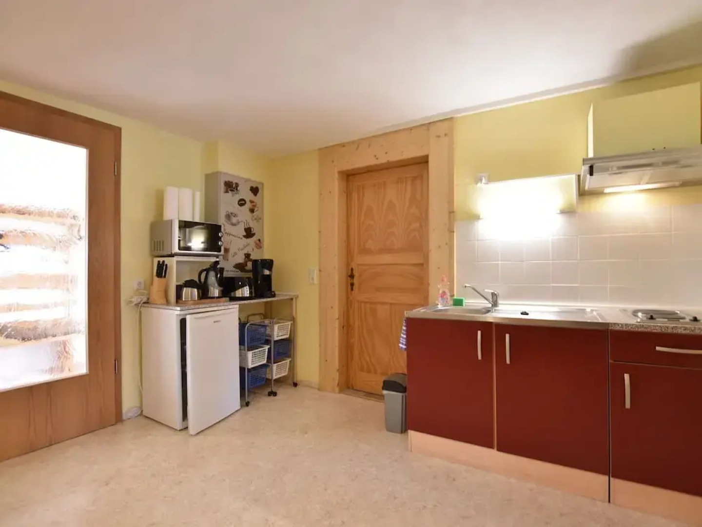 Spacious Apartment in Rakow near Sea