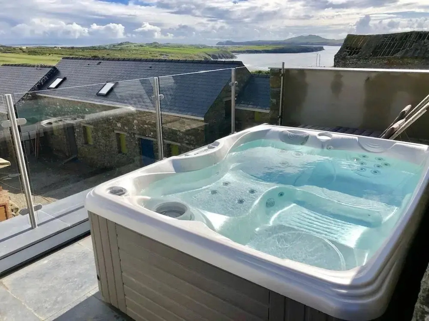 Tan y Garn - 2 Bedroom Cottage - Whitesands