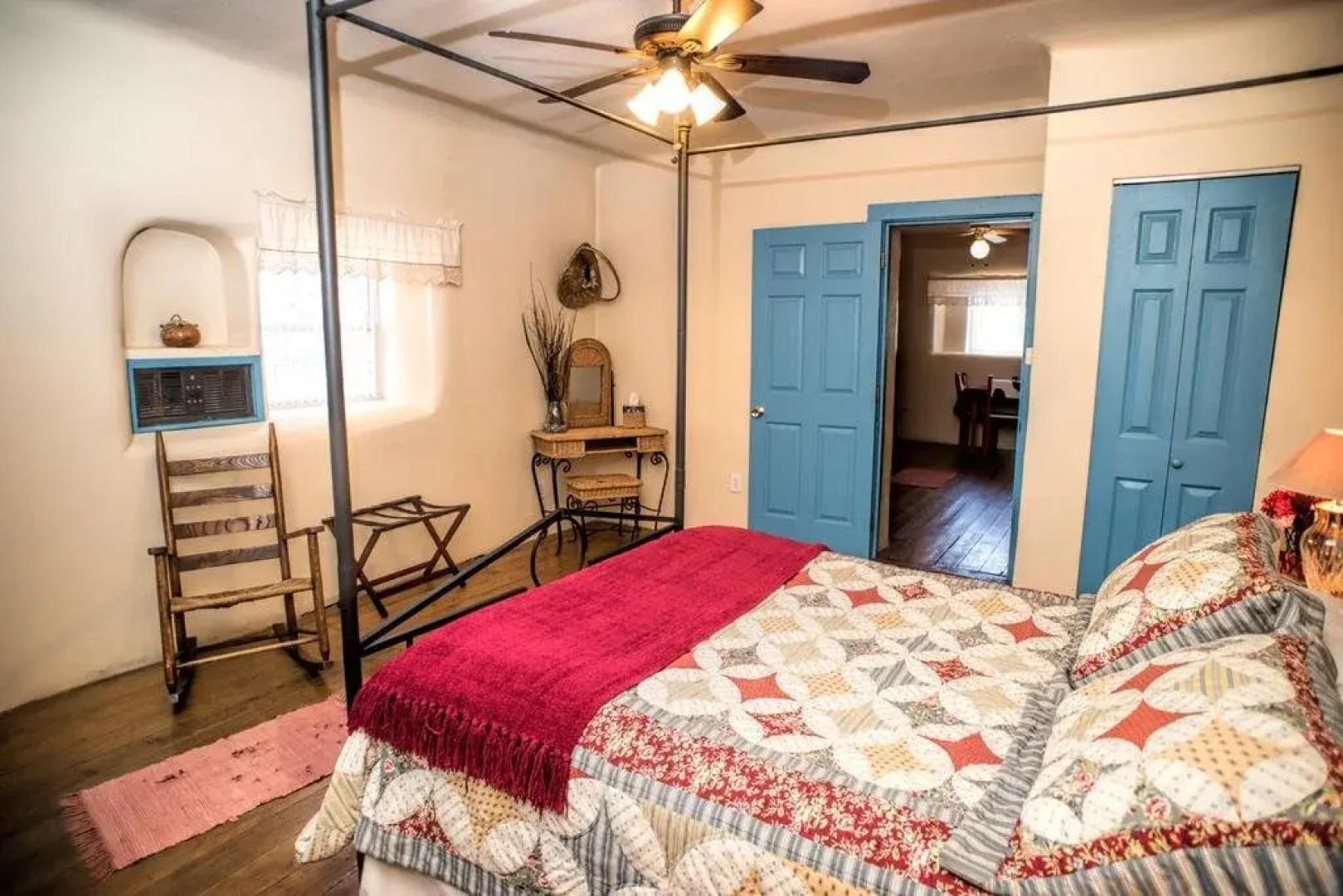 Hacienda Vargas Bed and Breakfast