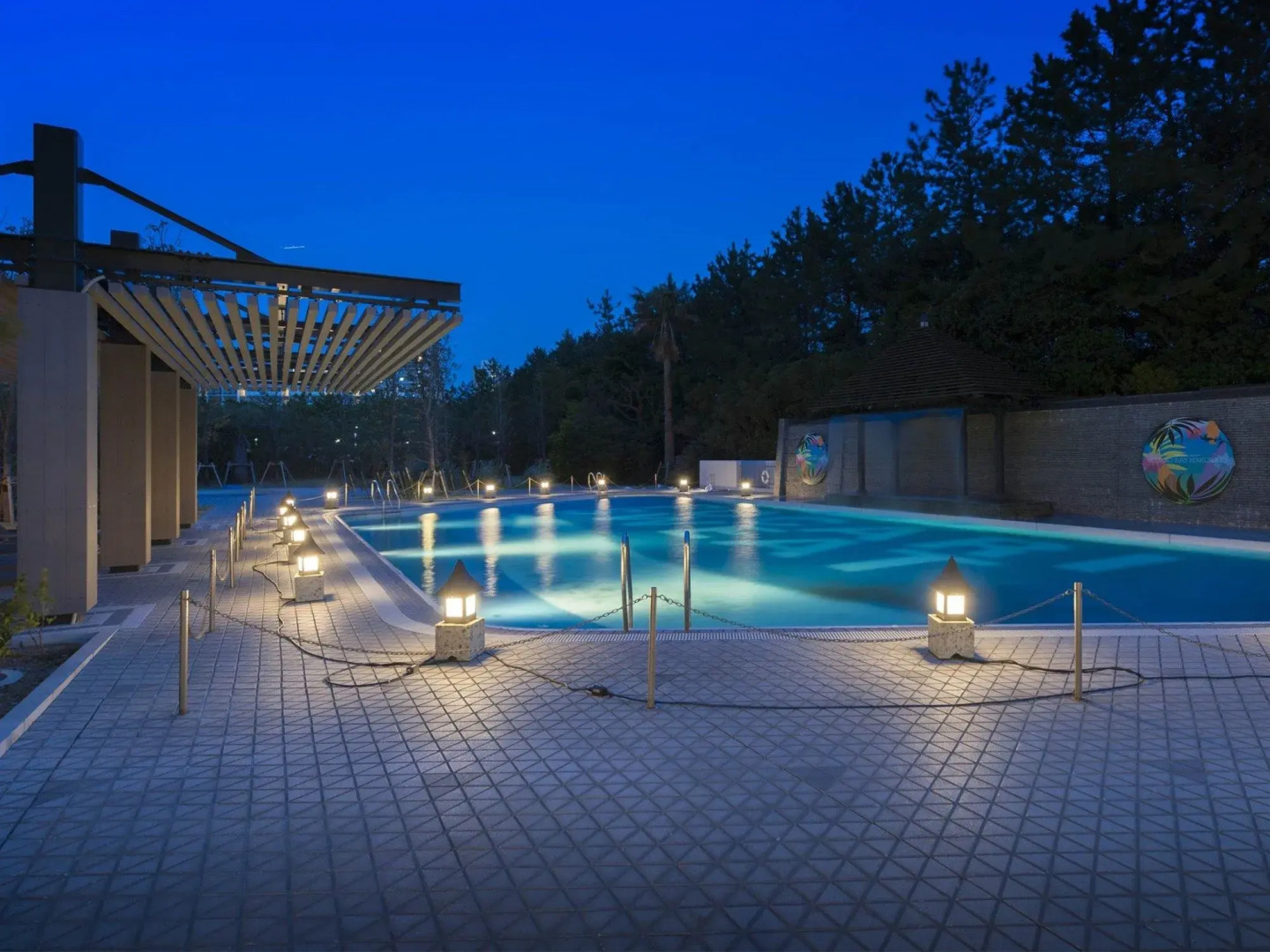 Отель APA Hotel & Resort Tokyo Bay Makuhari