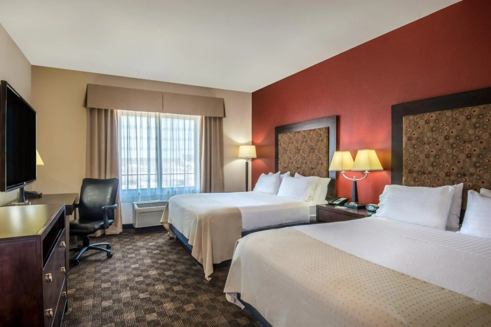Comfort Suites Visalia Convention Center