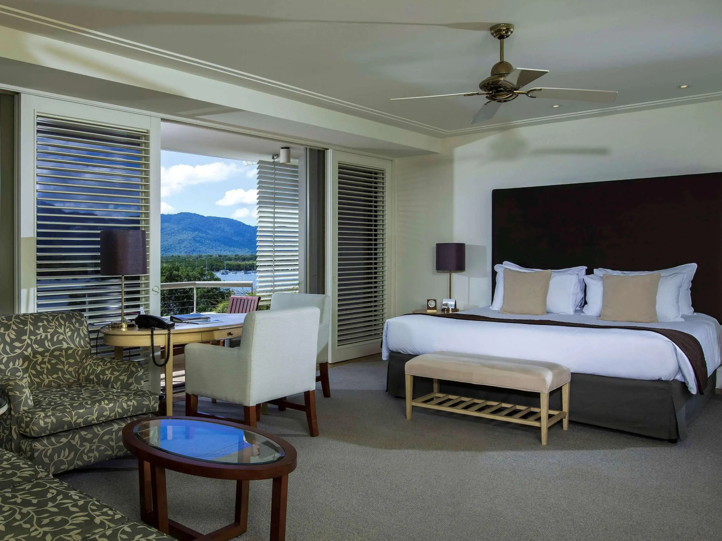 Pullman Reef Hotel Casino