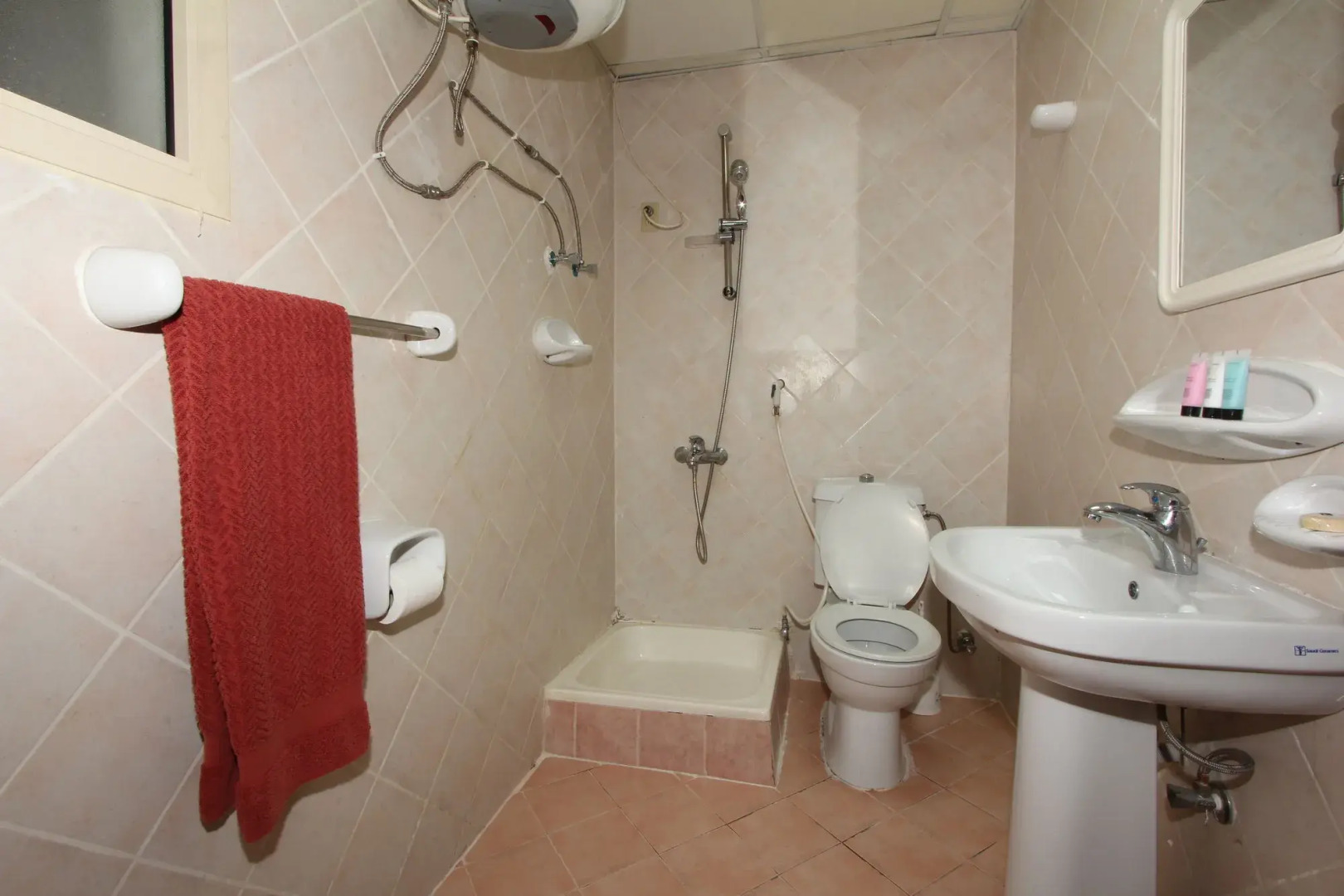 Khalifa Tower Hotel Apartments