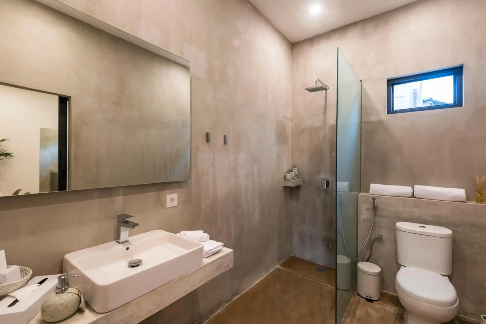 Canggu Dream Studios & Villas