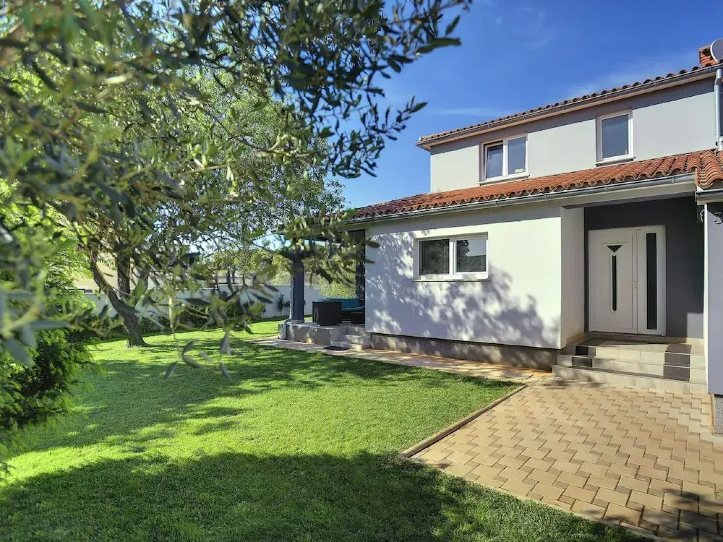 Villa in Pula Near Beach With Private Pool