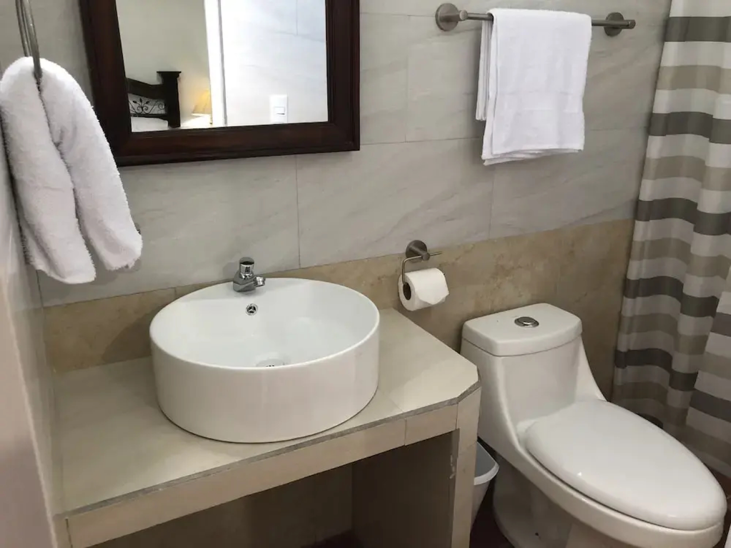 Hotel Panajachel Los Angeles