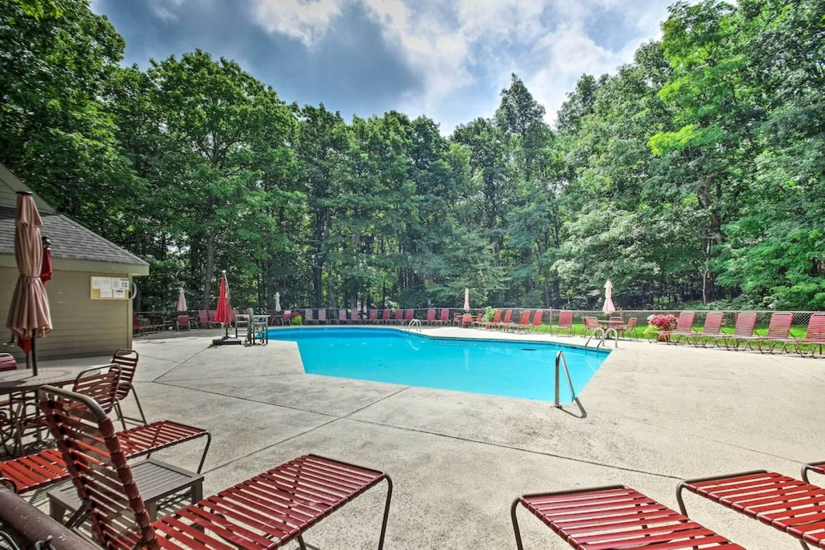 Stunning Wintergreen Resort Home: Ski & Golf!