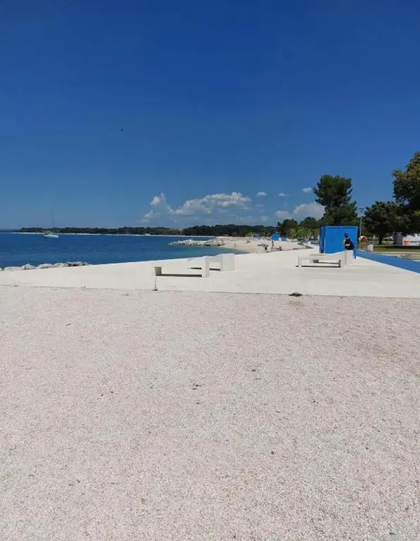 Studio Apartment Alma