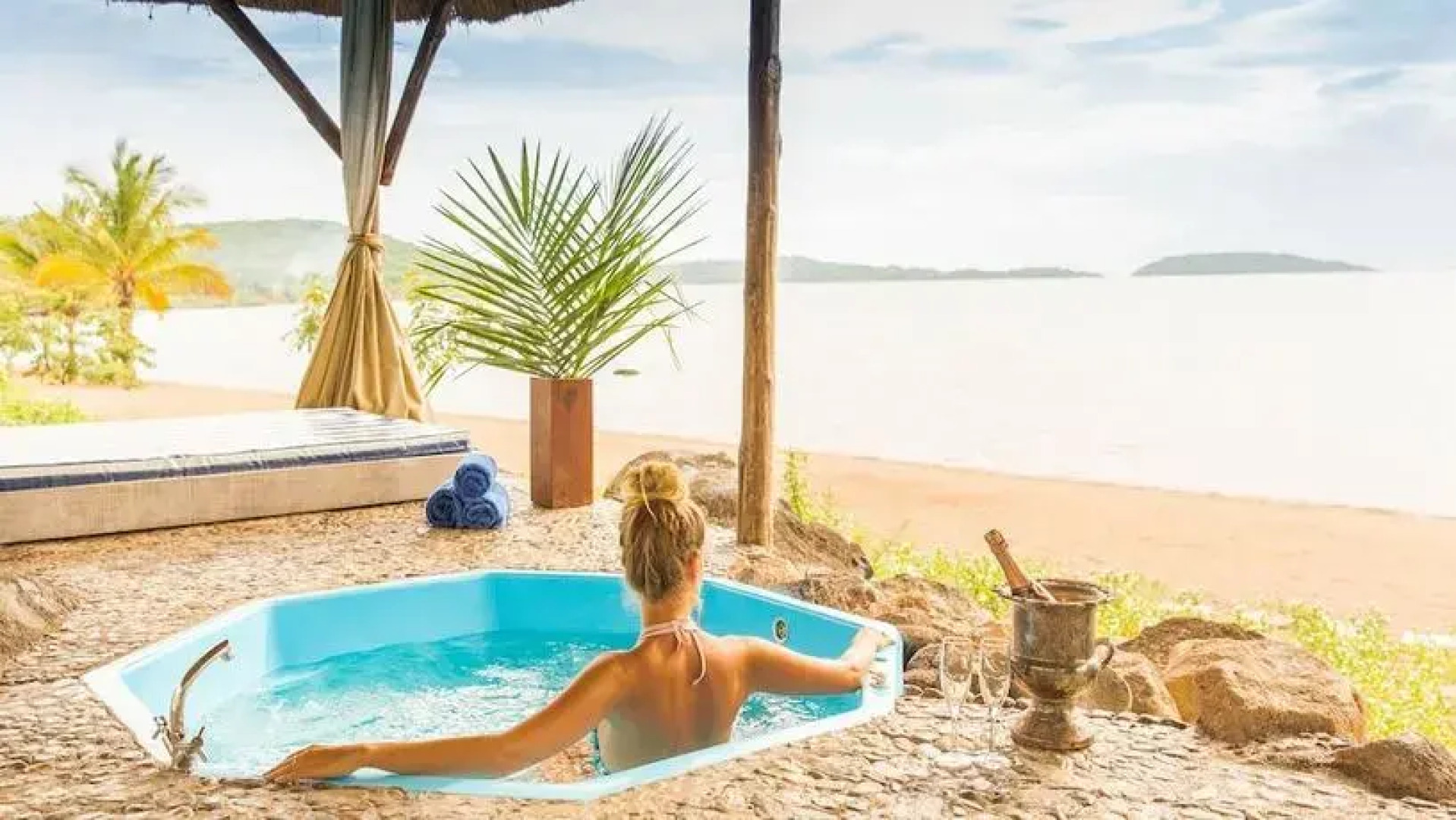 Lake Shore Lodge & Campsite