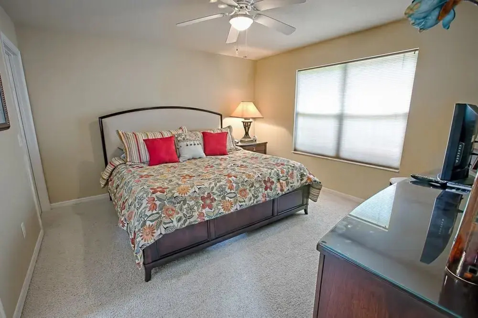 Corbett Drive Home 2 Bedroom by The Vir Group