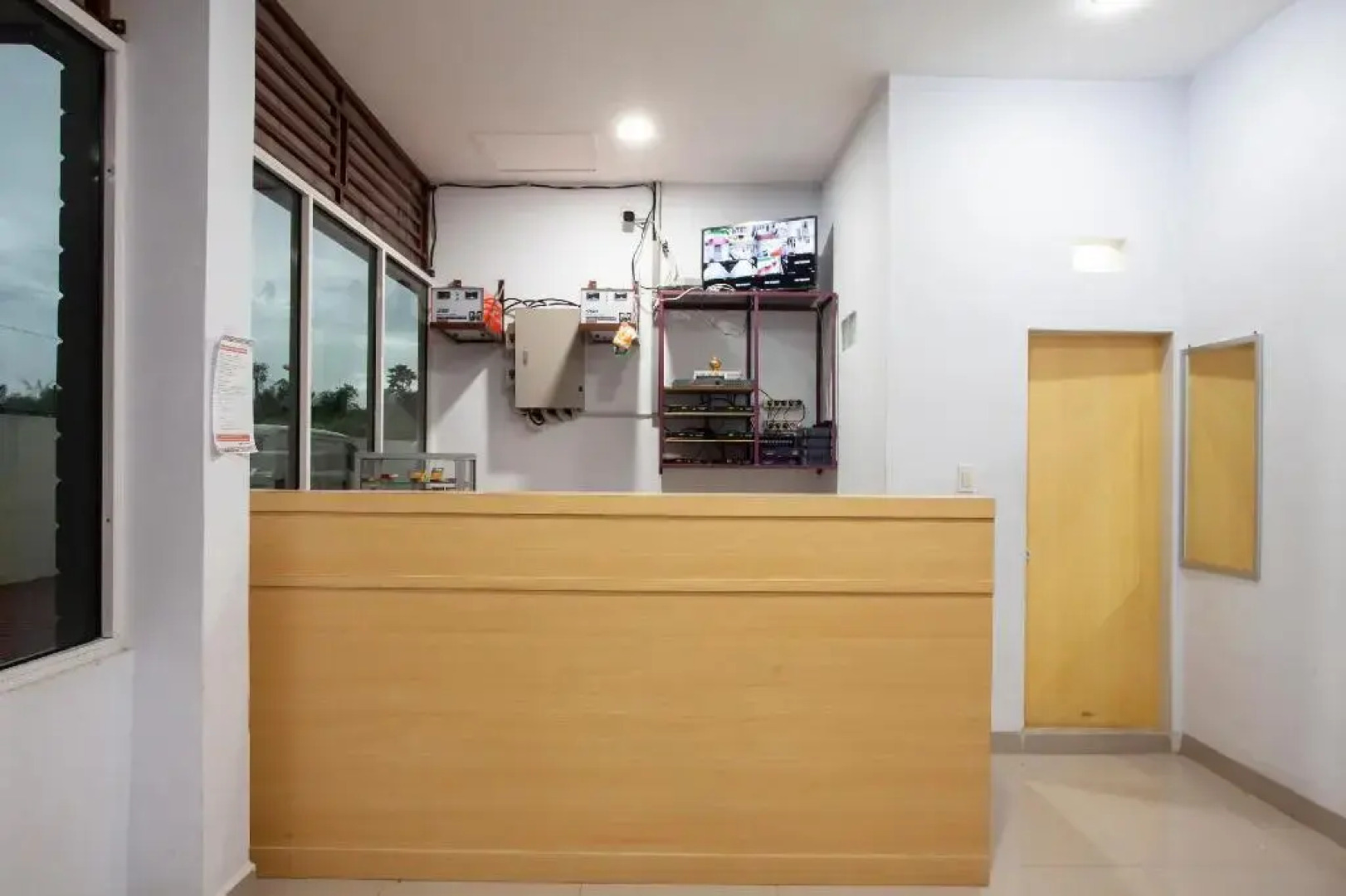 Hotel O Sopou Penginapan Rinal & Tuah