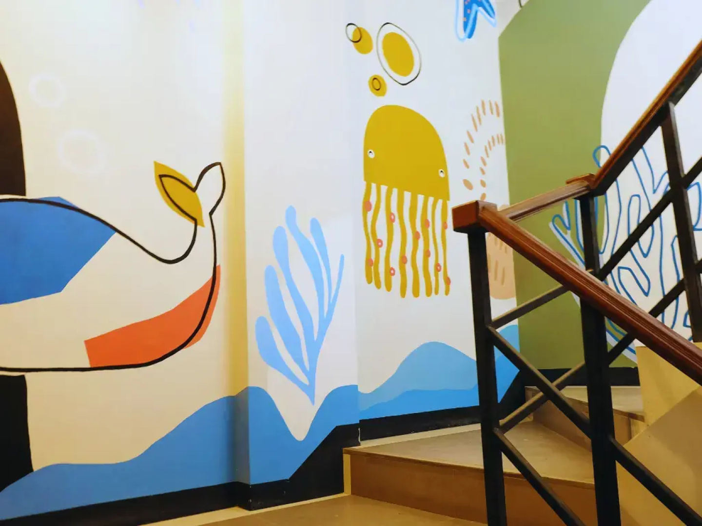 Sleep Whale Hotel