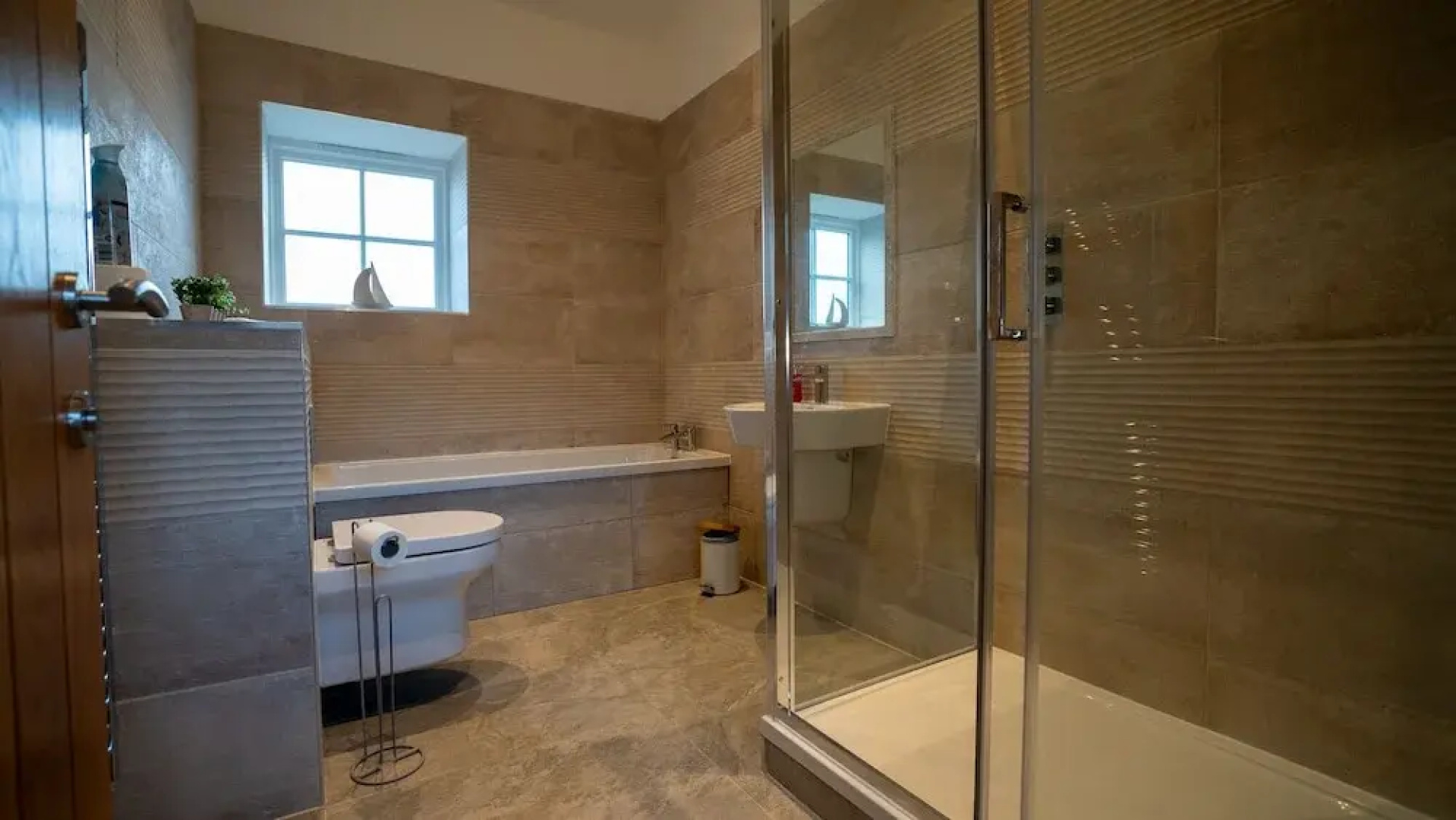 Northumberland Luxury Stays - The Shearling