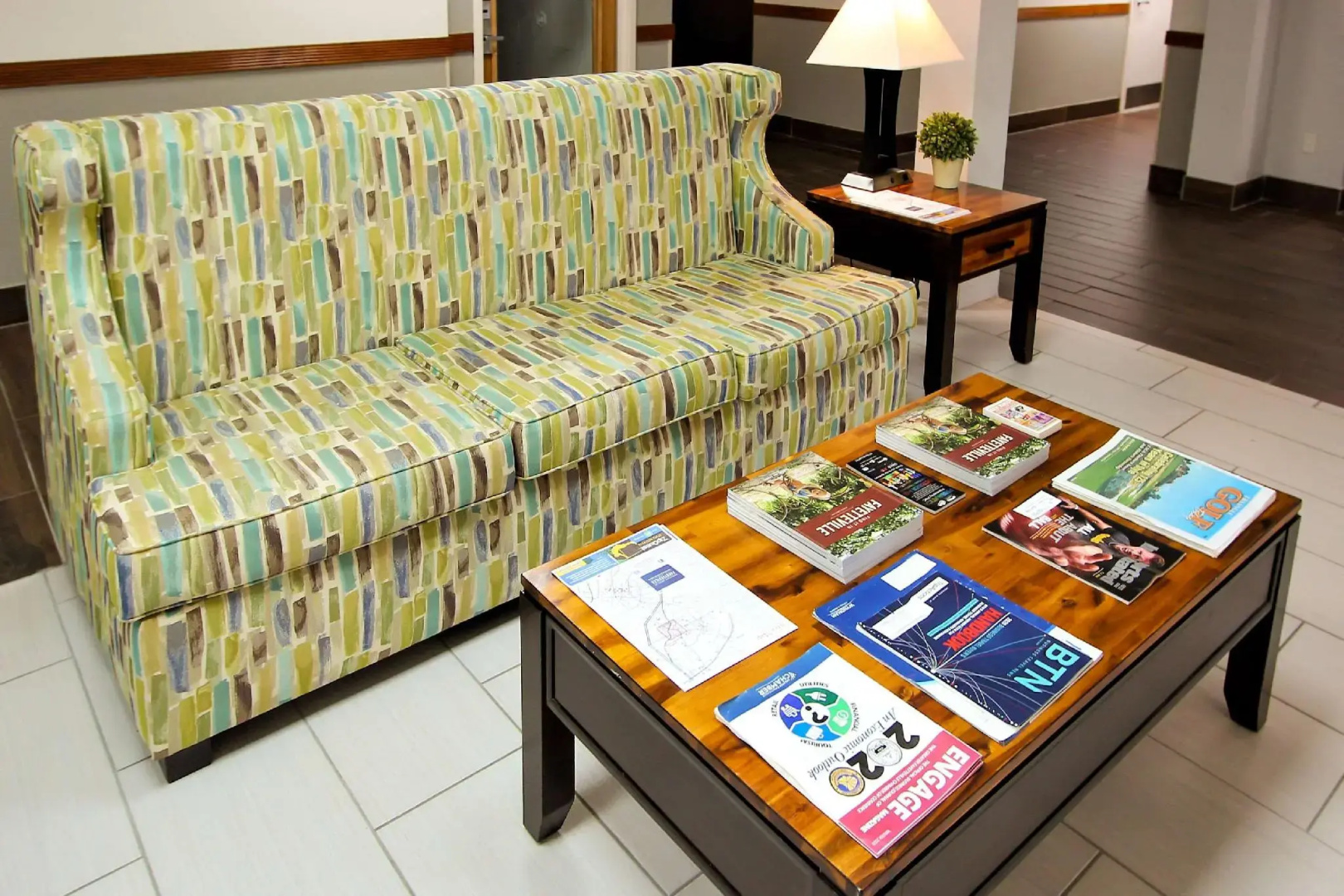 La Quinta Inn & Suites by Wyndham Fayetteville I-95