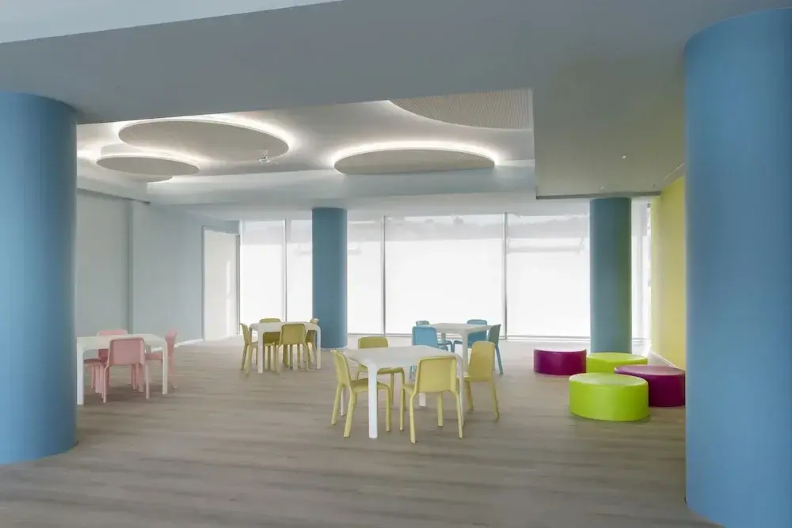 Youmami Lifestyle Suite Hotel