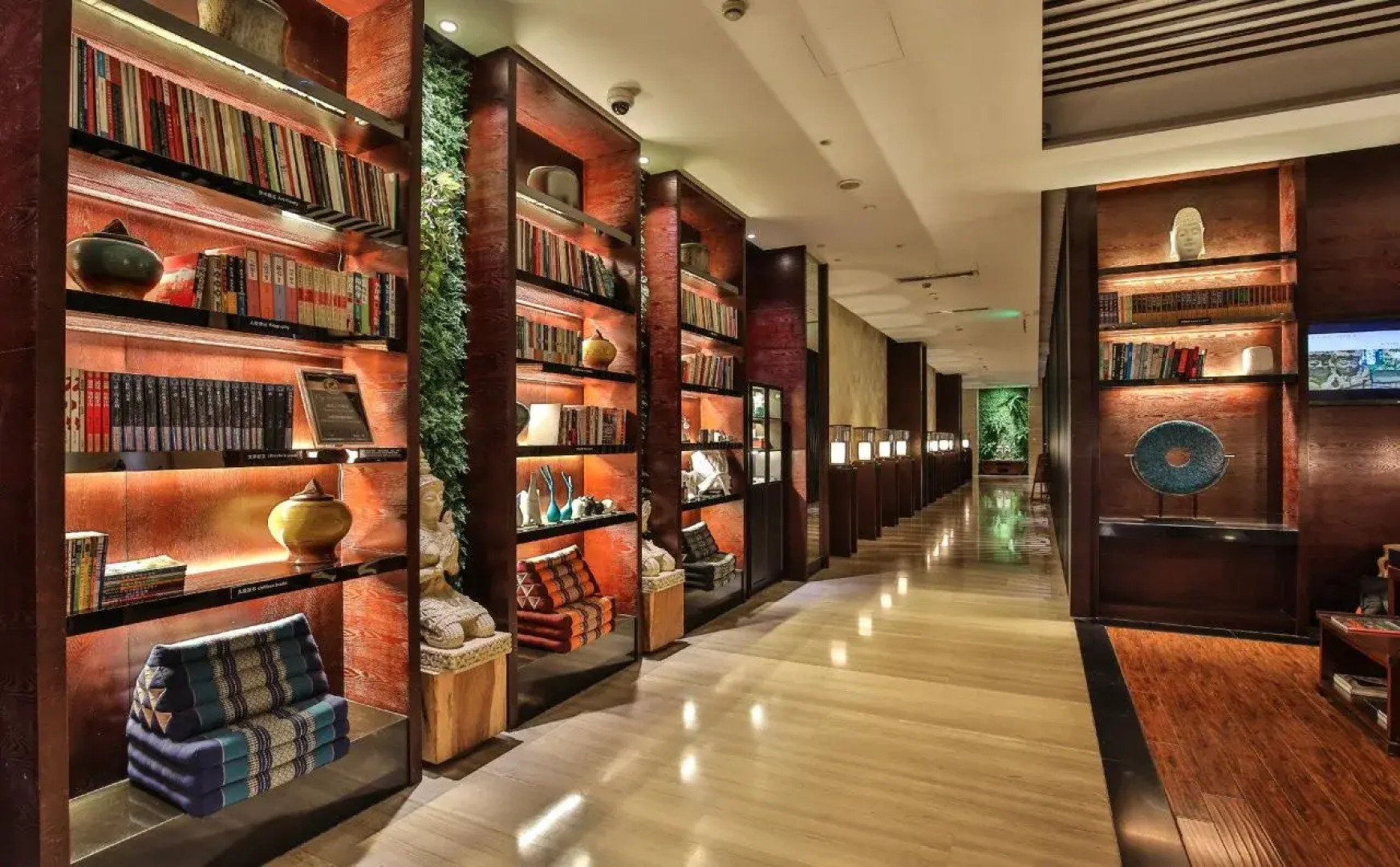 Narada Boutique Hotel Shanghai Hongkou (Original SSAW Hotel Boyang Shanghai)