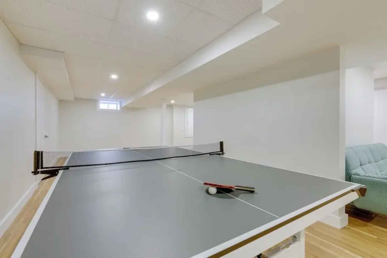 Sun-dappled Retreat - Walk to Wickaboag Lake!