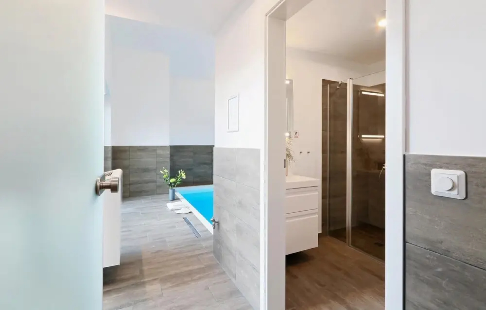 Amazing home in Lembruch/Dümmer See w/ Indoor swimming pool, WiFi and 5 Bedrooms