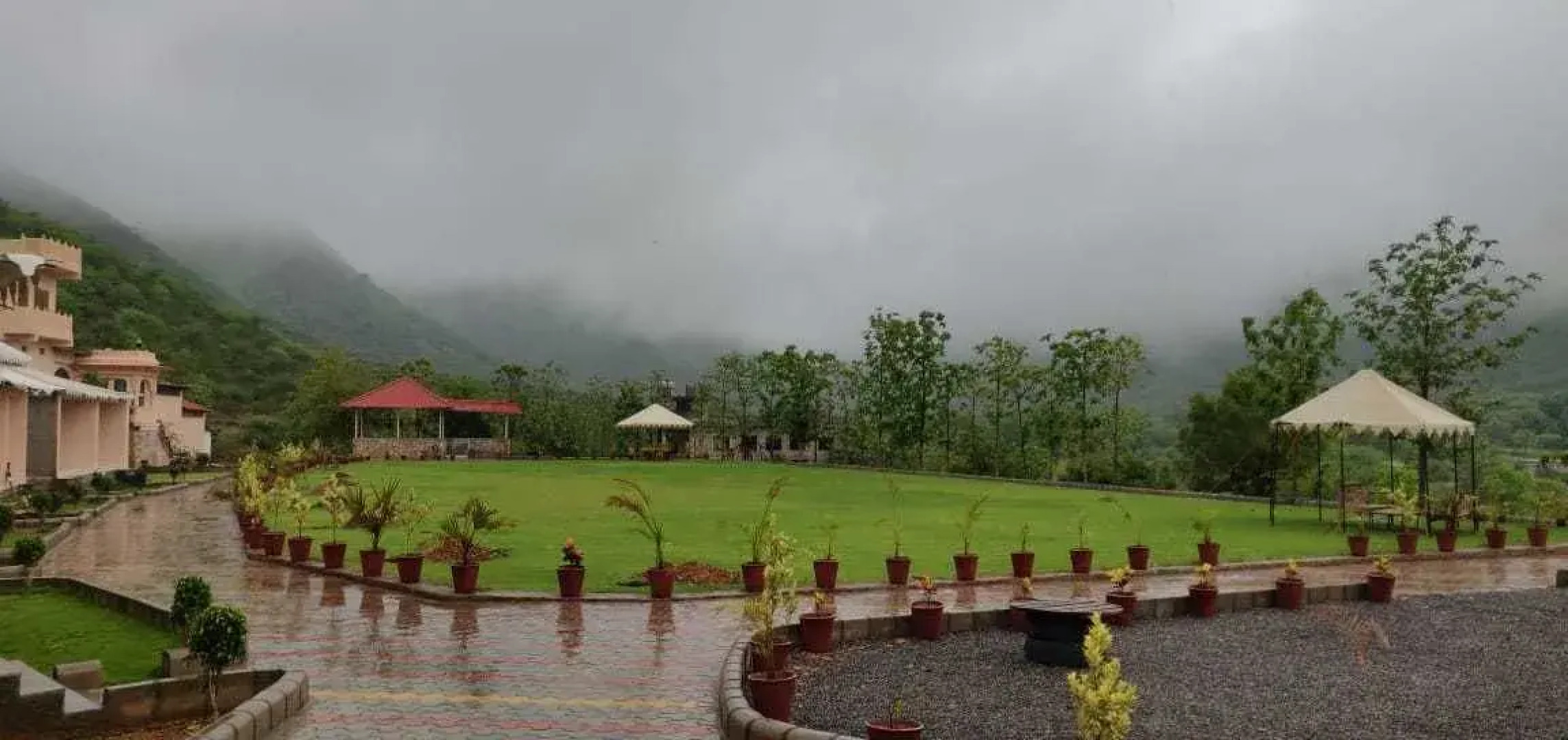 Kavish Holiday Hill Resort