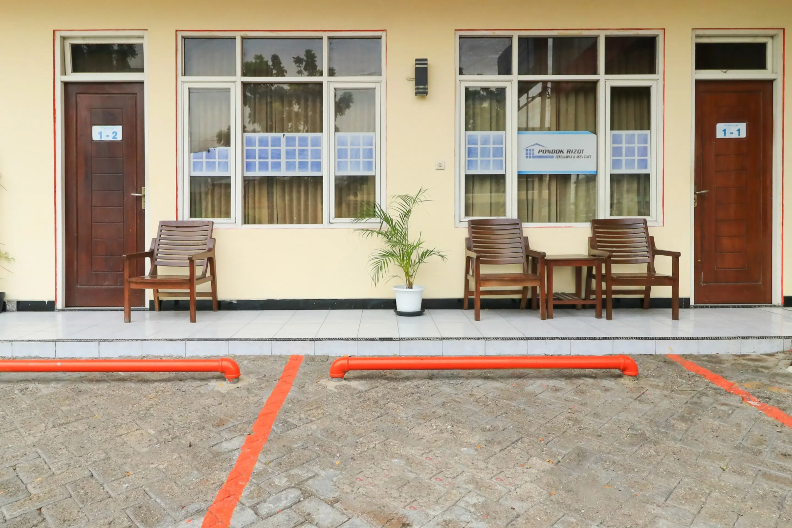 Penginapan Pondok Rizqi Syariah