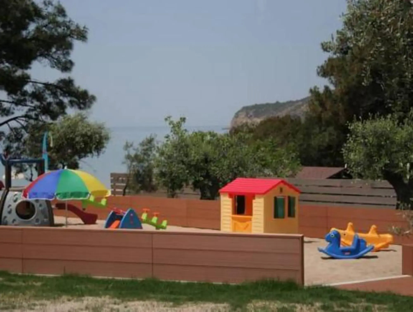 Royal Paradise Beach Resort & Spa