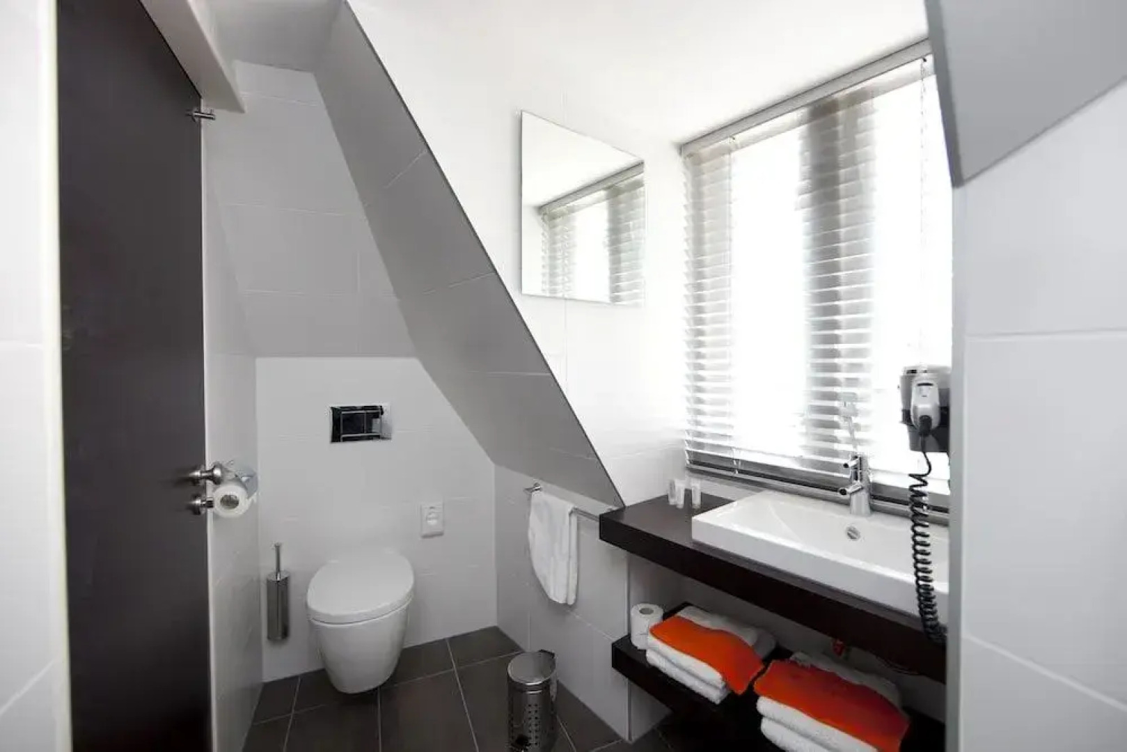 Hotel Allure Lounge & Dinner