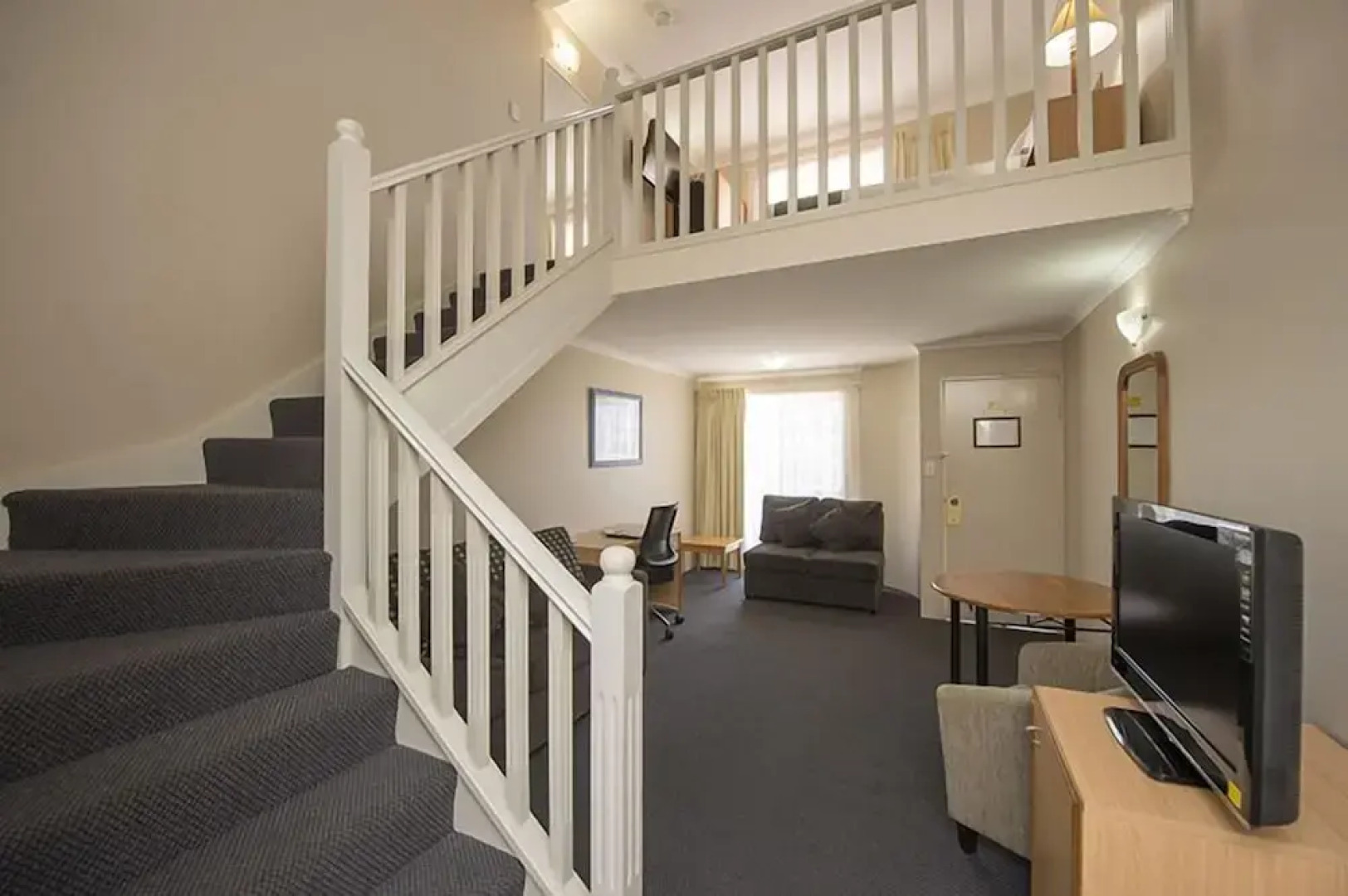 Harbour Sails Motor Inn