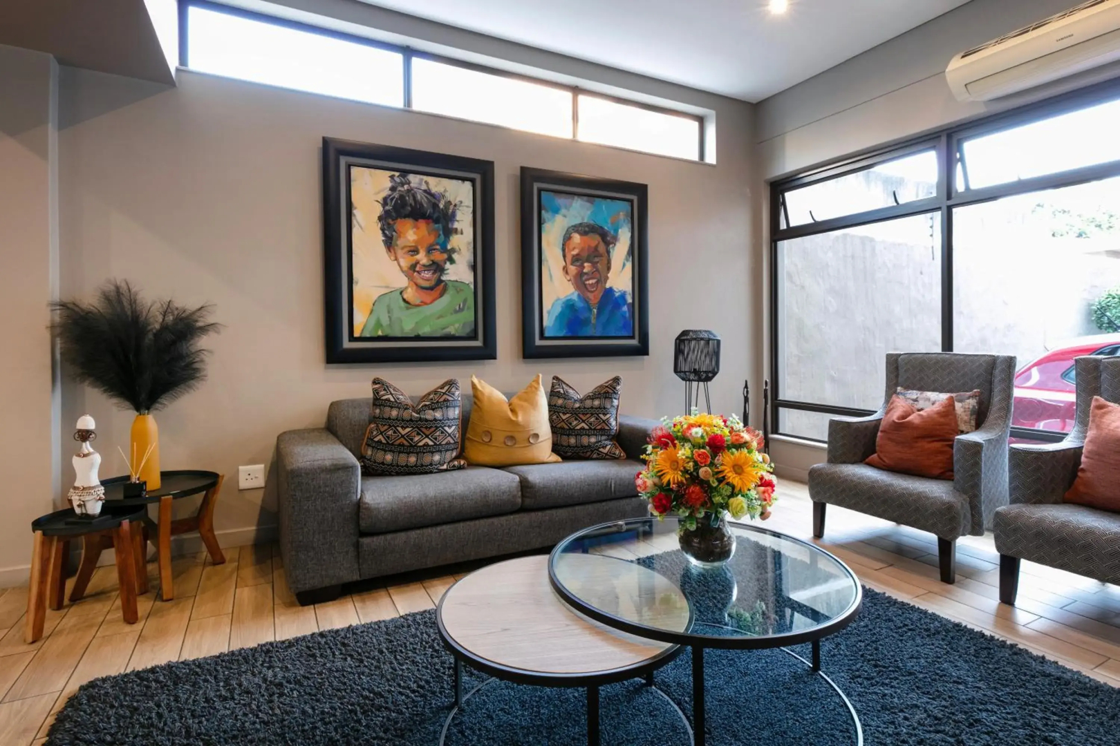 Akanani Apartments