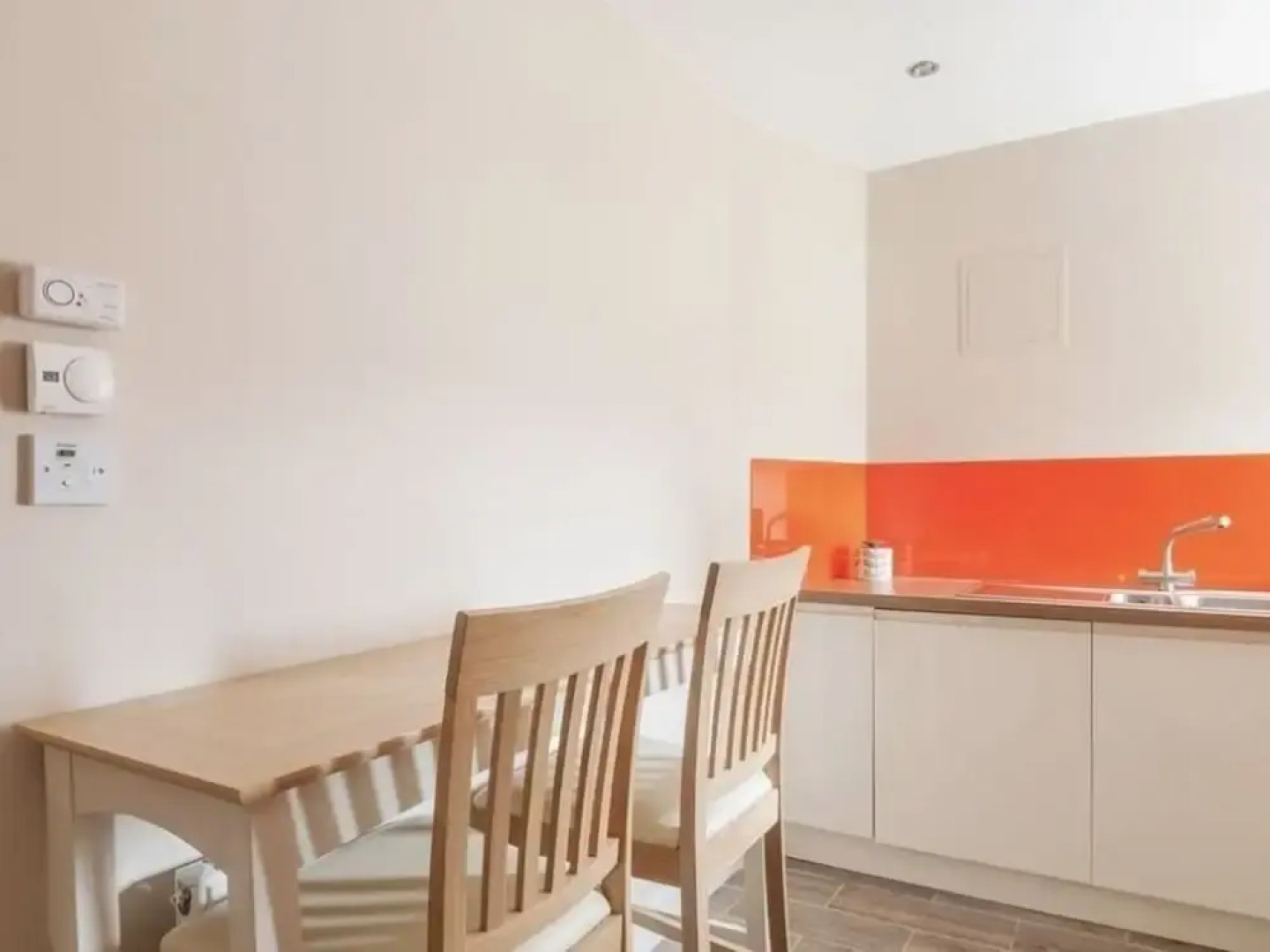 Max & Ben's Apartments