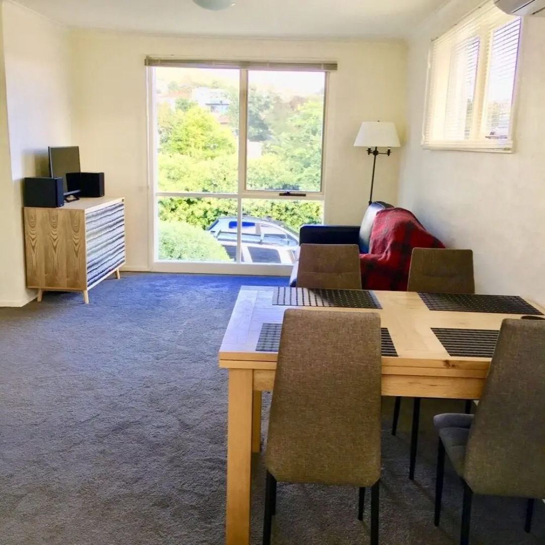 4 at 8 Battery Point Townhouse