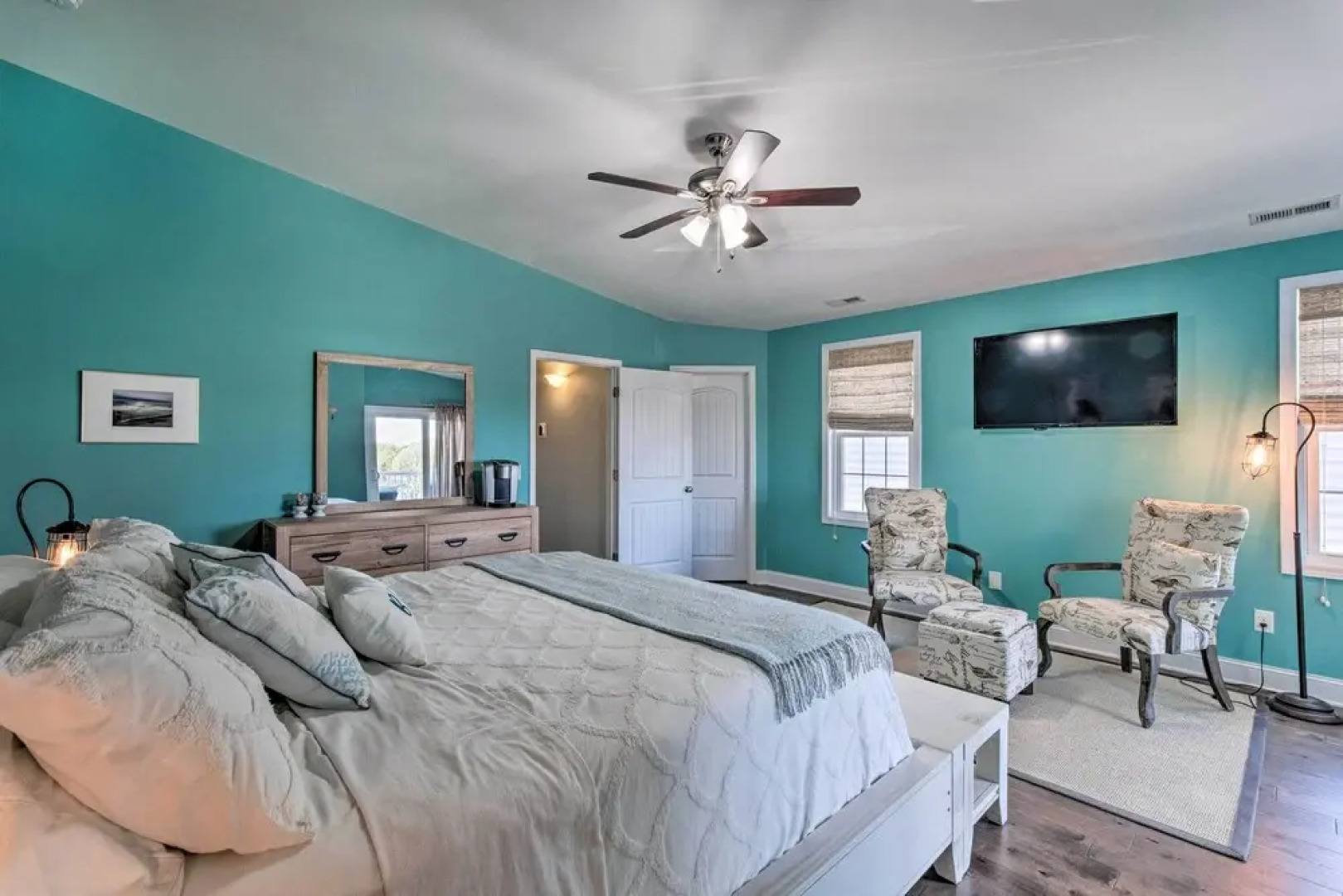 Convenient Kure Beach Townhome w/ Fire Pit!