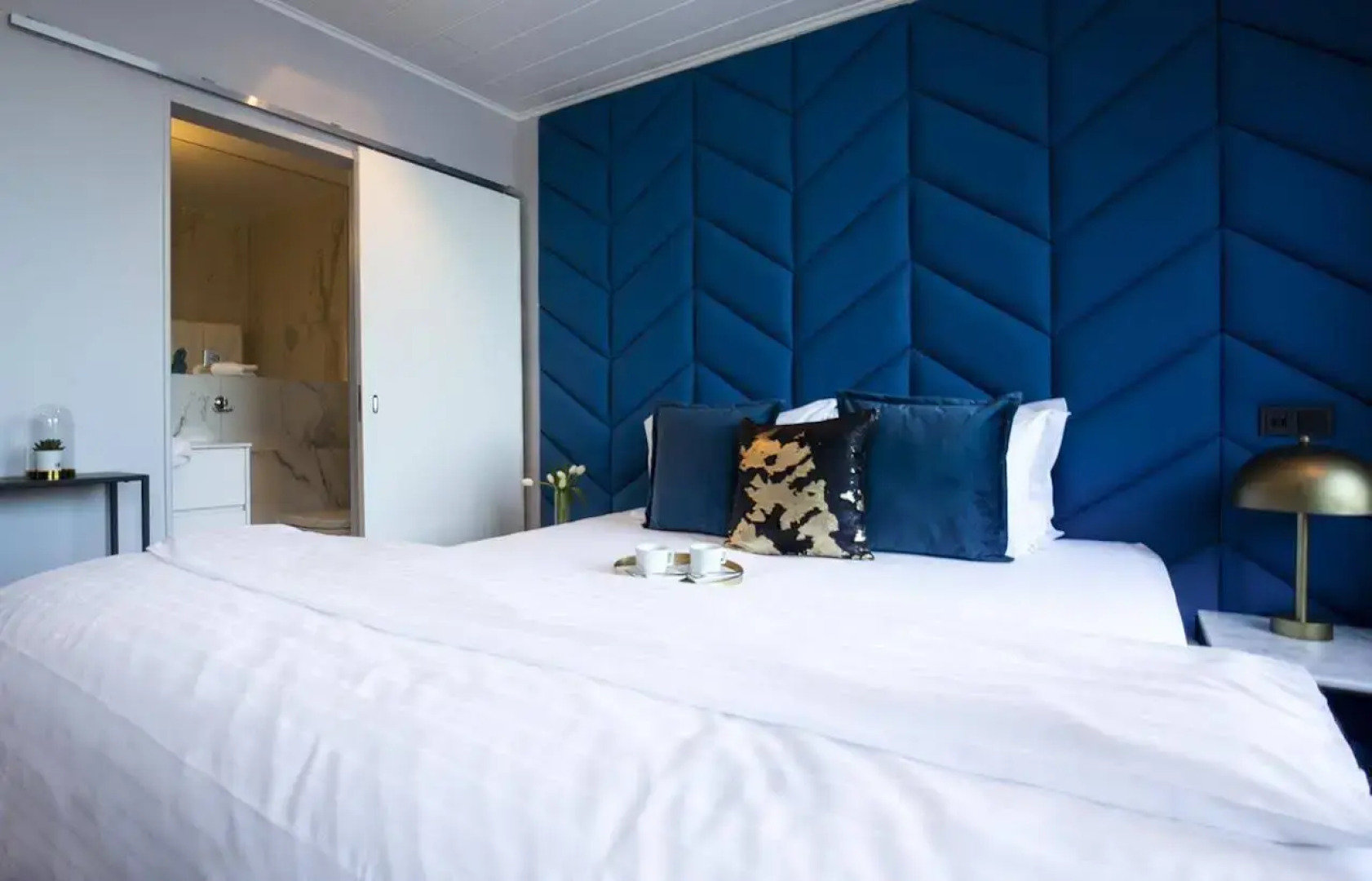 Room With A View Luxury Apartments