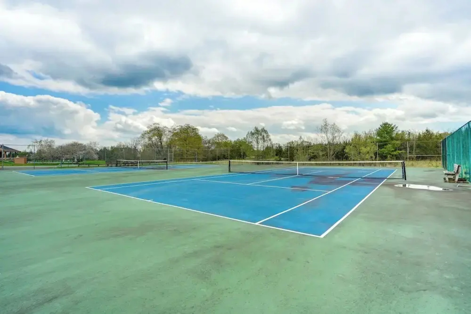 Sleepy Hollow Lake Home w/ Deck, Pool Access!