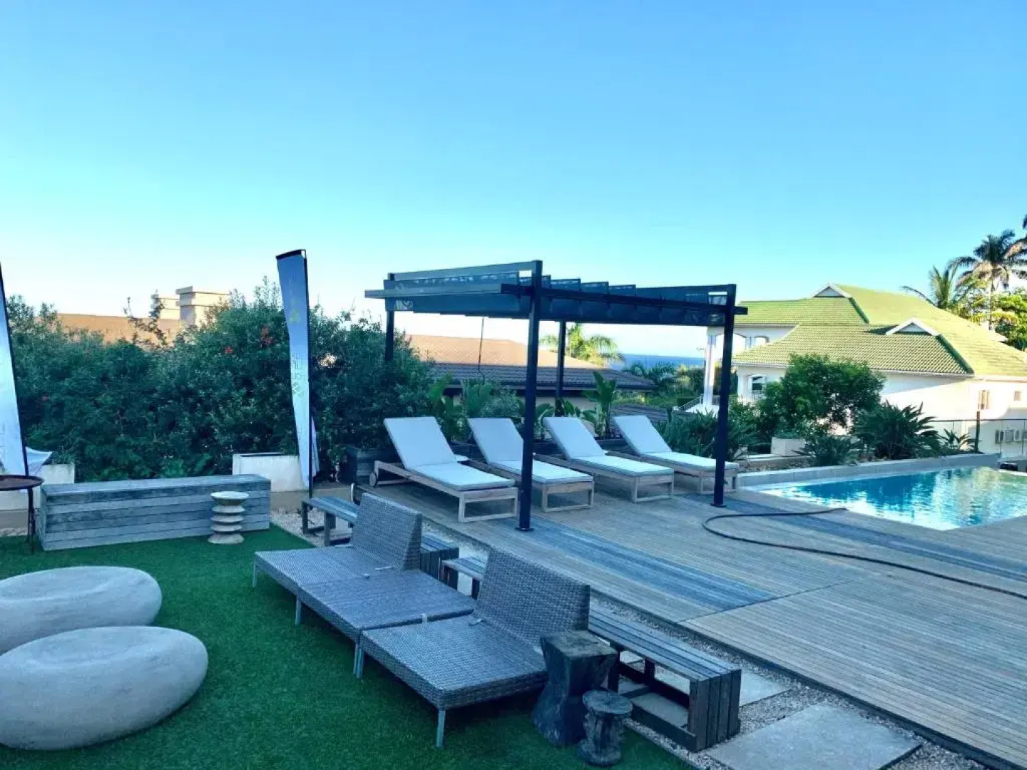Luxe Life House