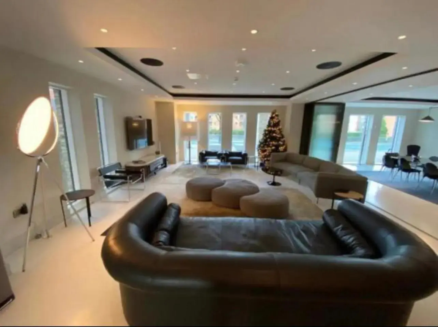 Brand New Luxury Manchester City Centre 2 Bed Apartment Skyline Views