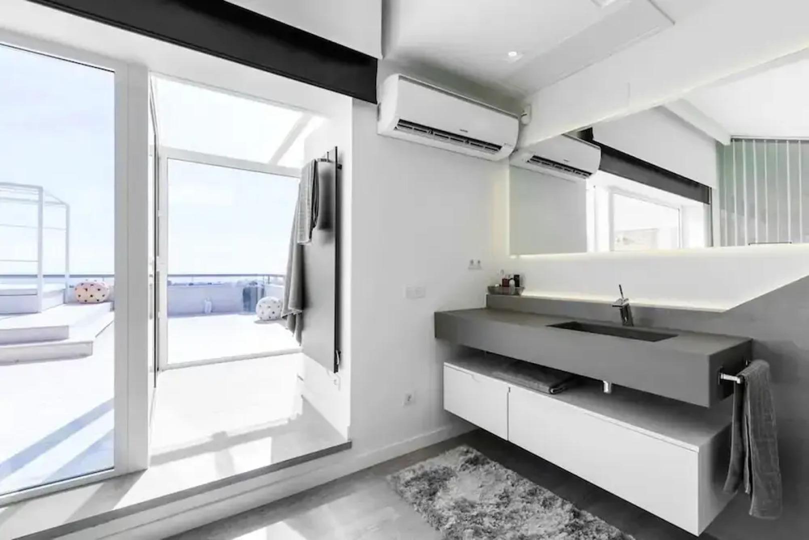 Villa With 4 Bedrooms in Badalona, With Wonderful sea View, Private Pool, Furnished Terrace Near the Beach