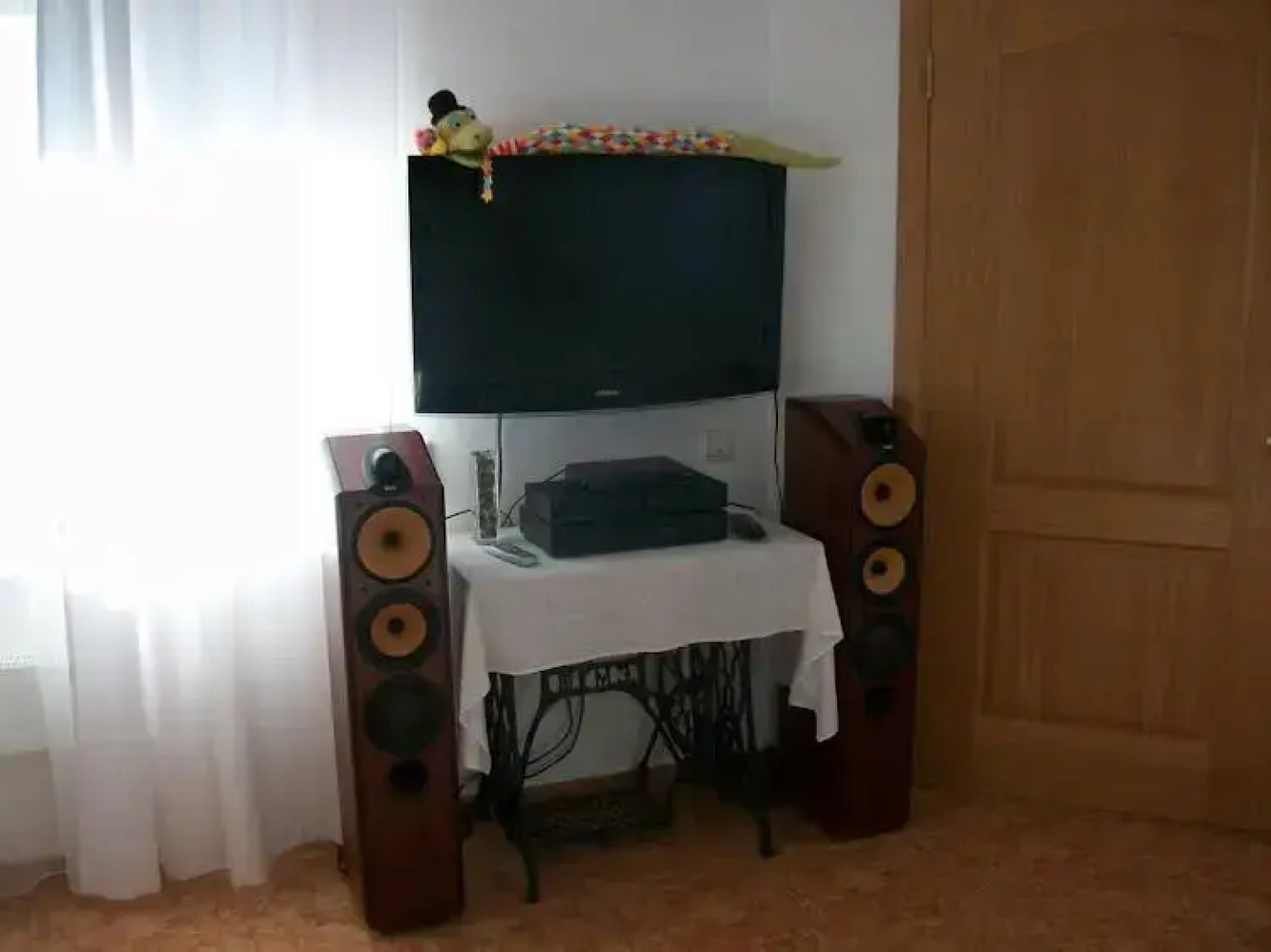 Vintazh Otel Surikova