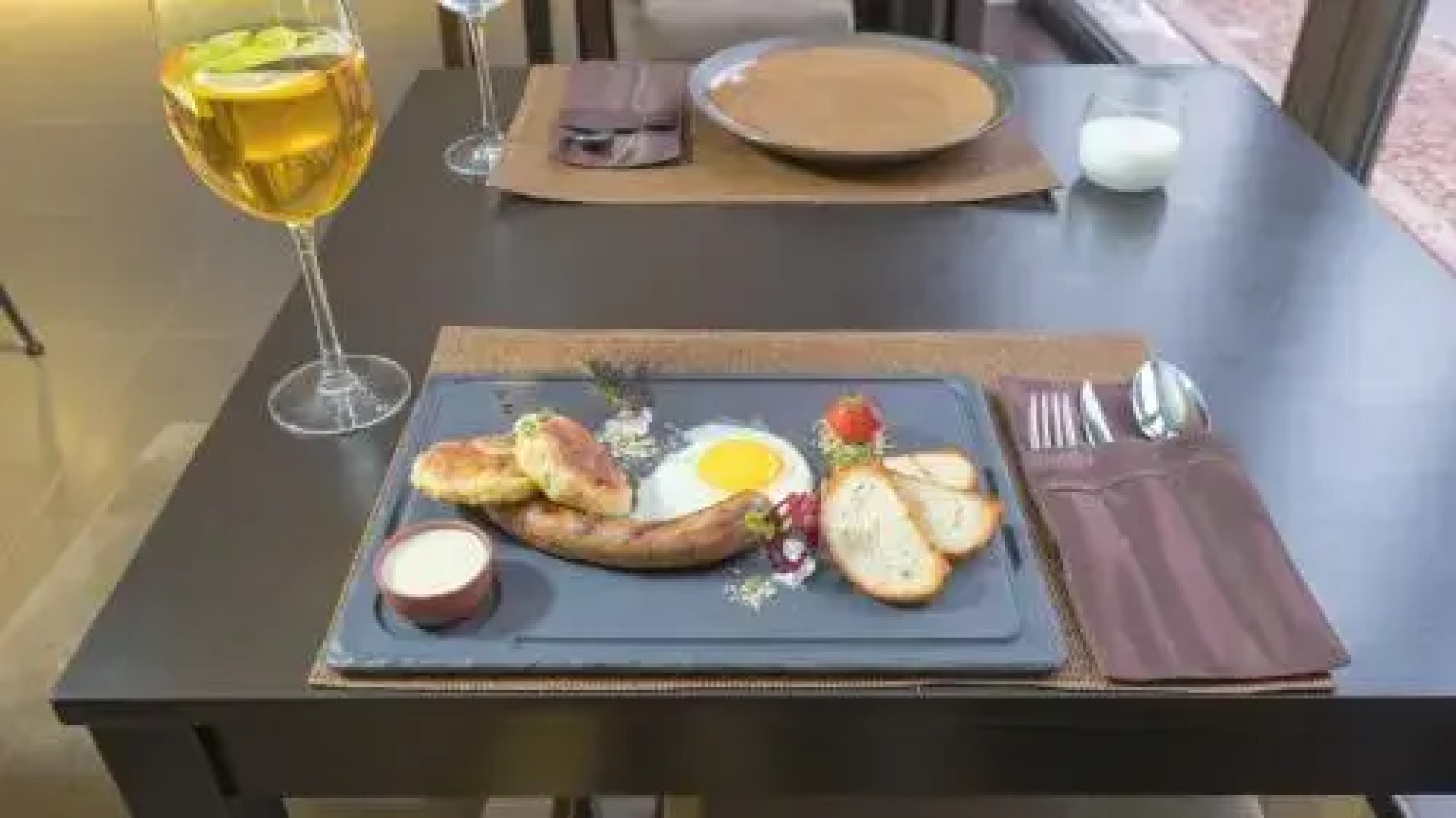 Home Guest Residence