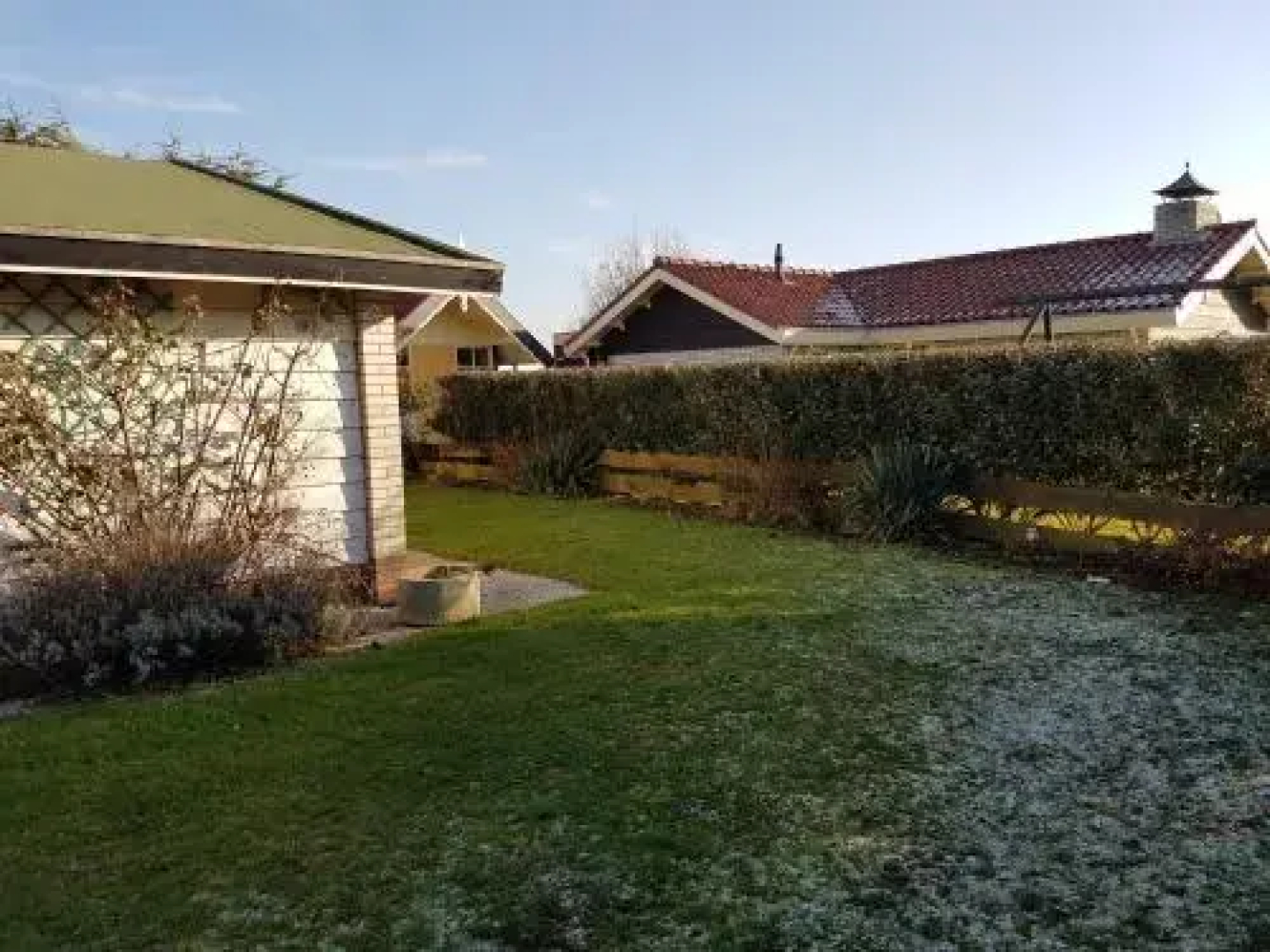 HUIS MARIANNE Bed by the Sea