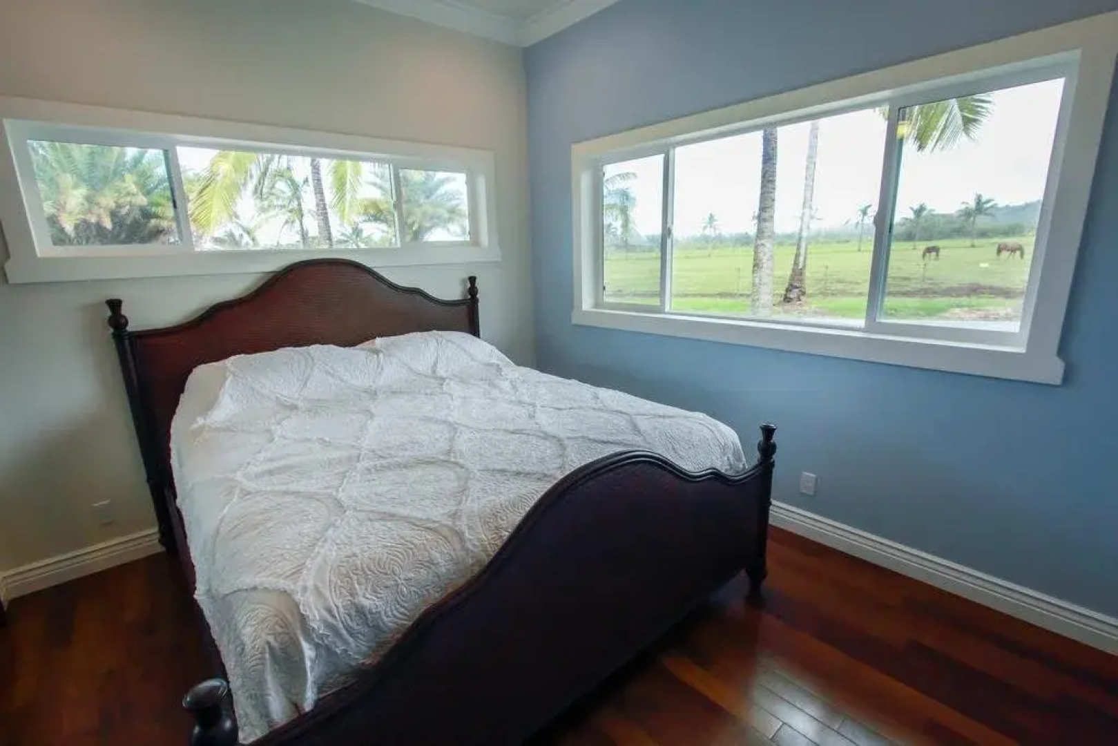 North Shore Country Villa