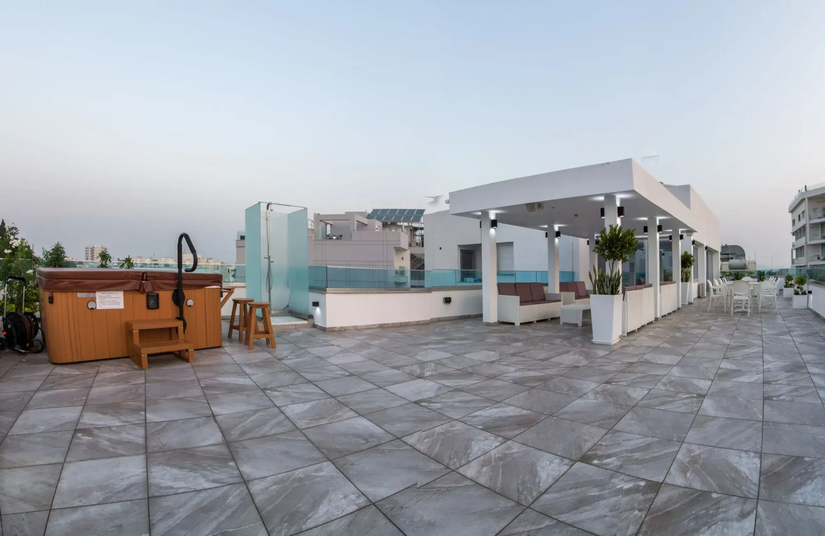 Art & Wine Boutique Hotel