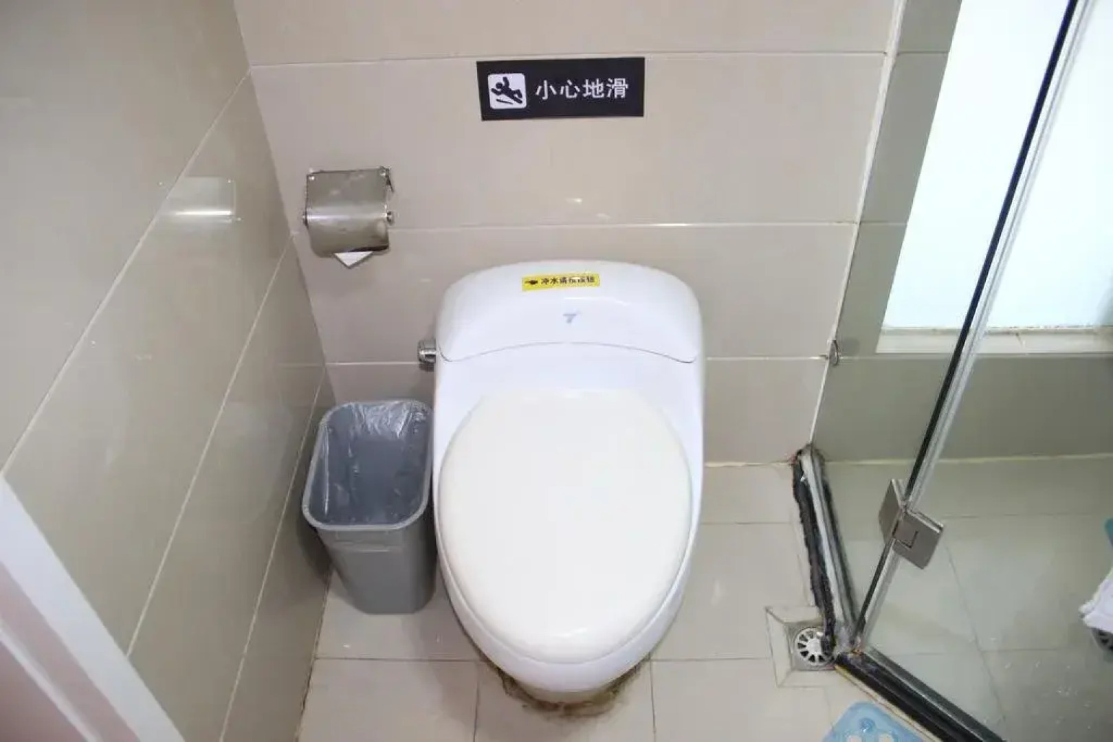 7Days Inn Wuhan Aomen Road Branch