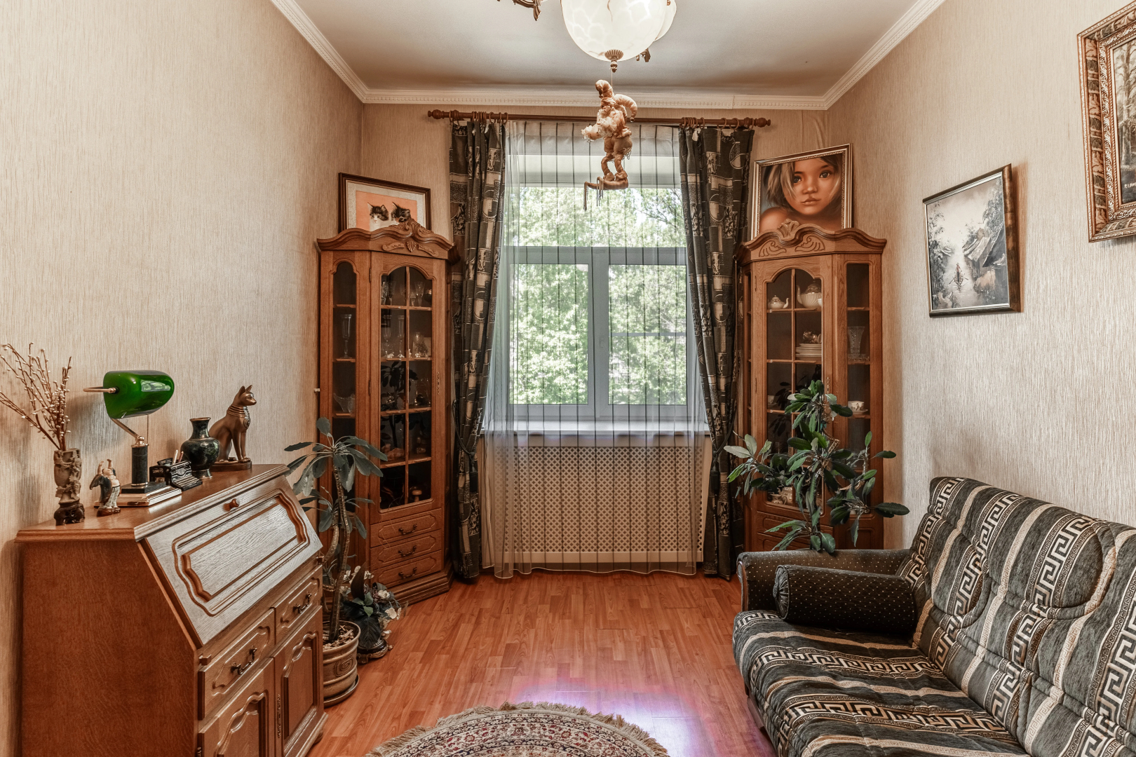 Квартира Малоохтинский 84б