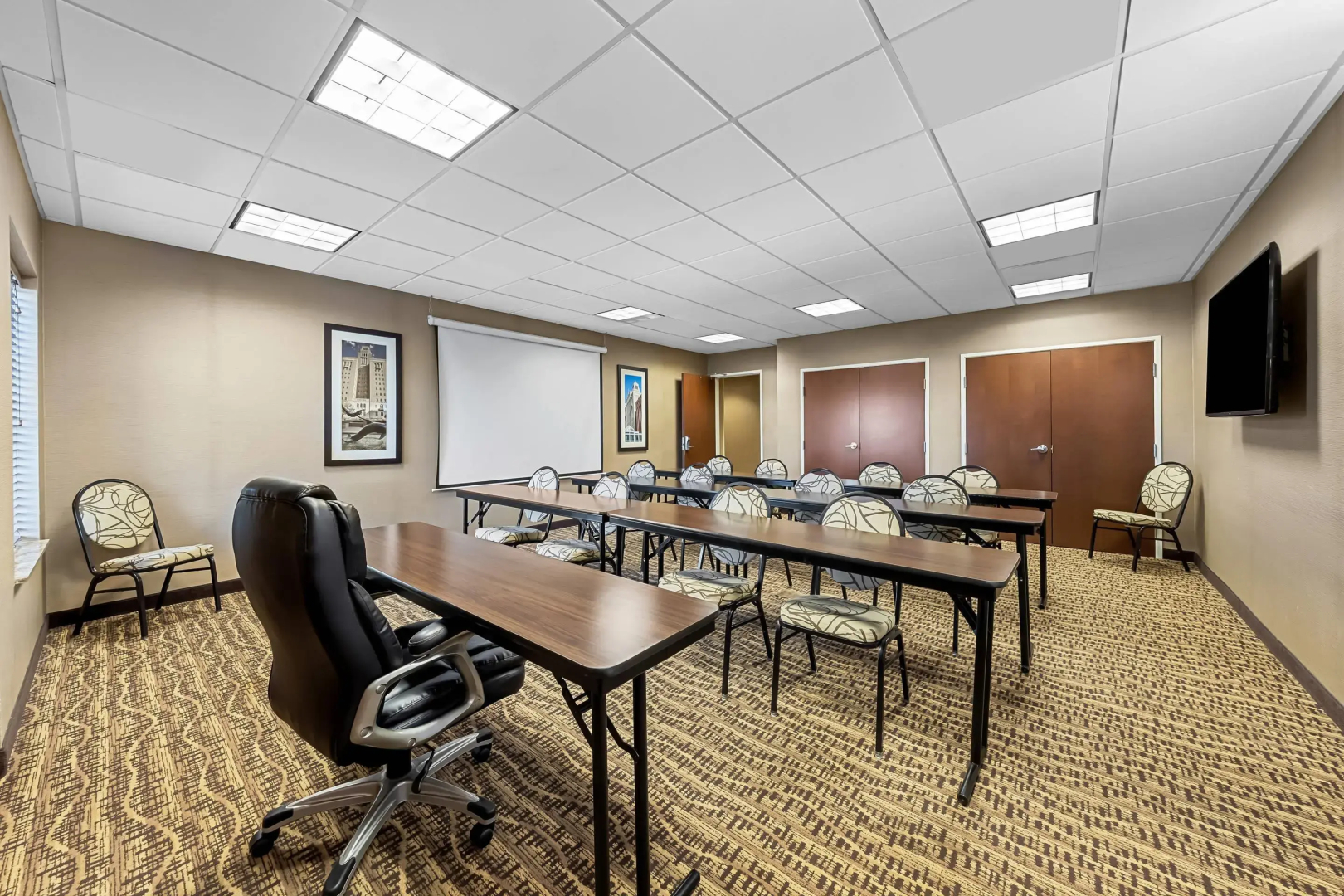 Comfort Inn & Suites West - Medical Center