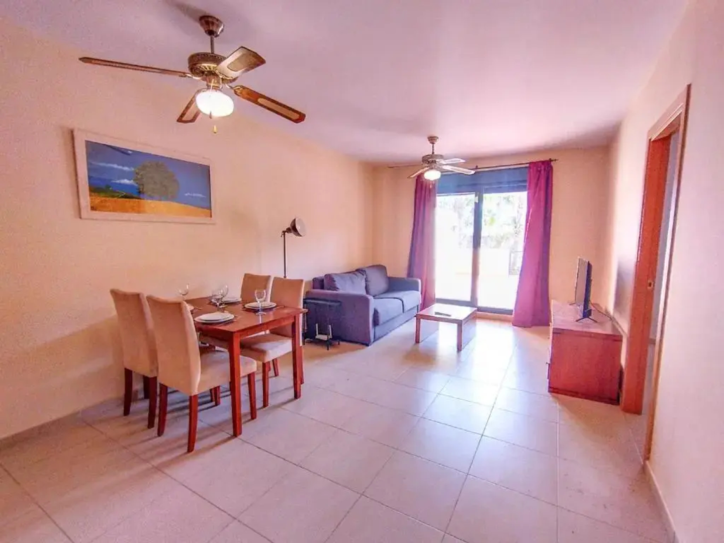 Charming 3 Bed Beach Apartment in Punta del Moral