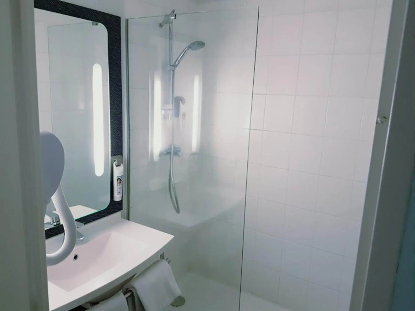 ibis Clermont Ferrand Nord Riom