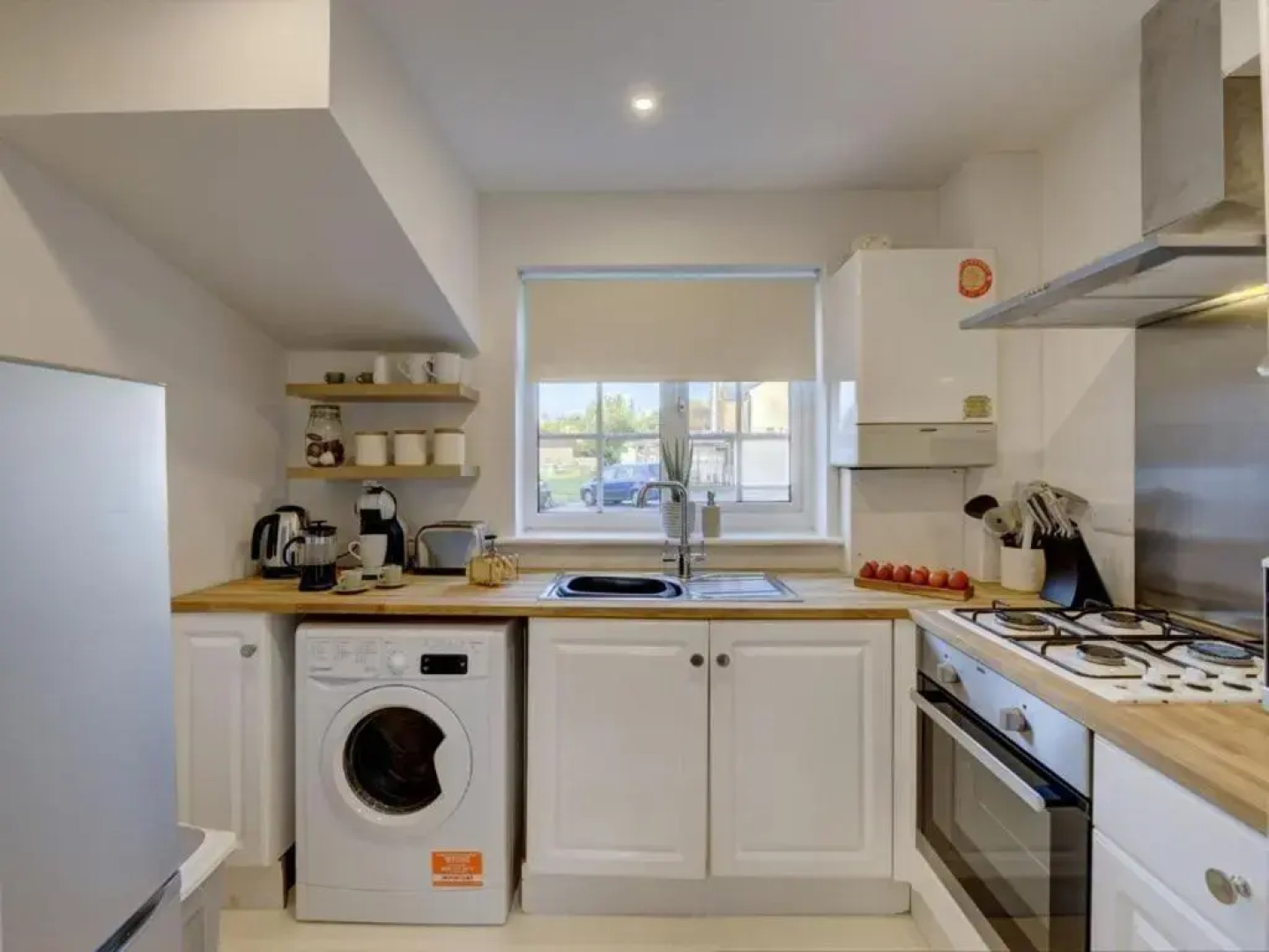 The Snagge I eco-Serviced Accommodation I A Cute Detached House I Large Garden I Pet Friendly I Free Parking I By SILVA