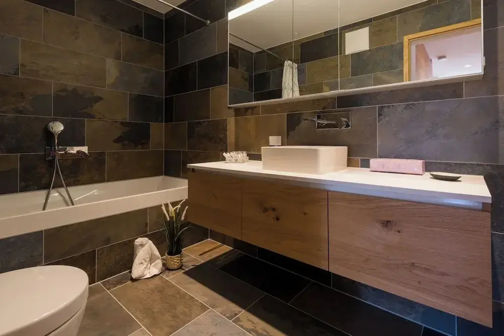 Montela Apartment - Hotel & Resort - Premium Stay