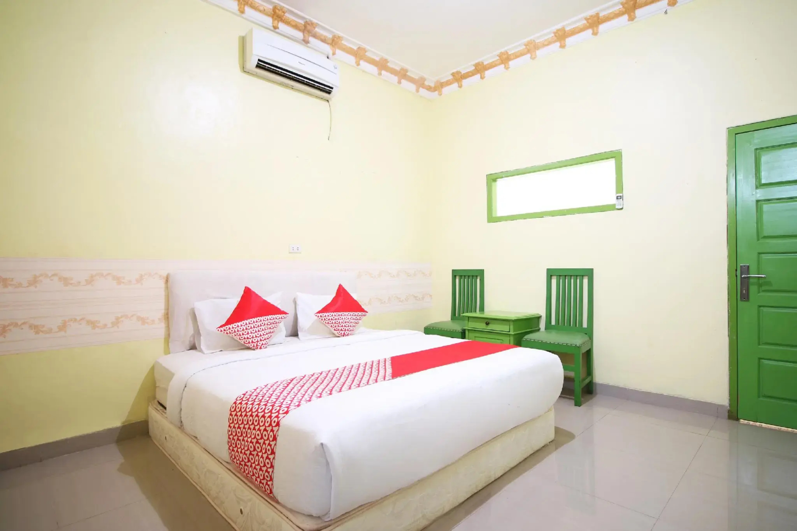 OYO 2596 Homestay Hj. Suharti