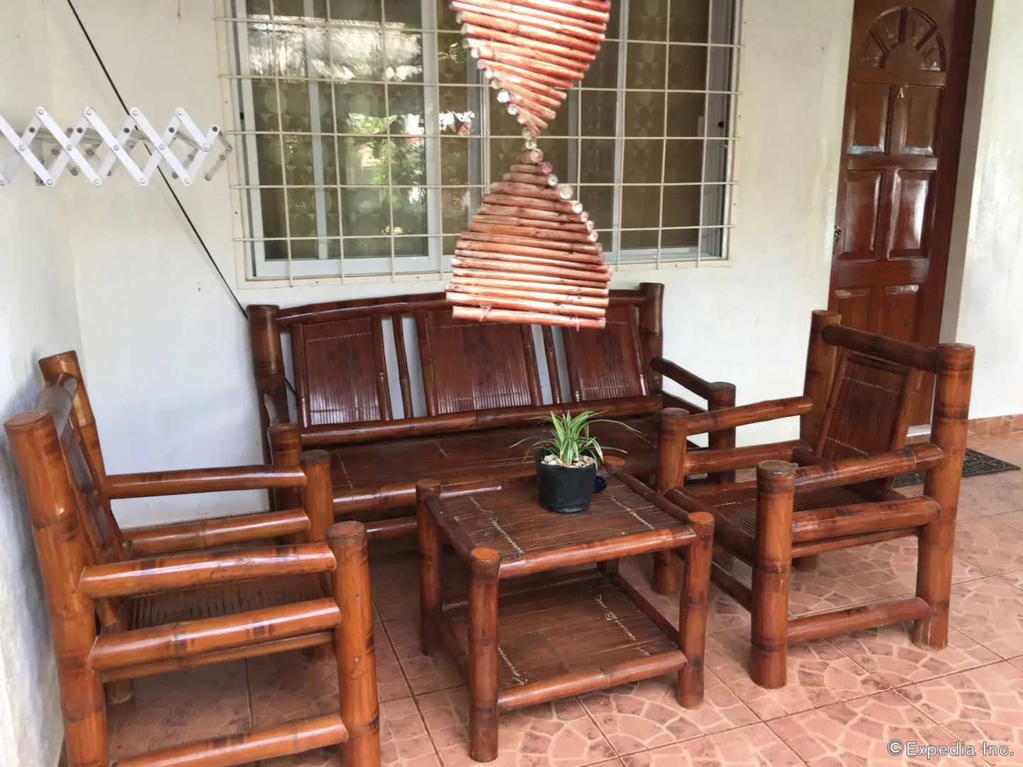 Acacia Sunset Village Inn